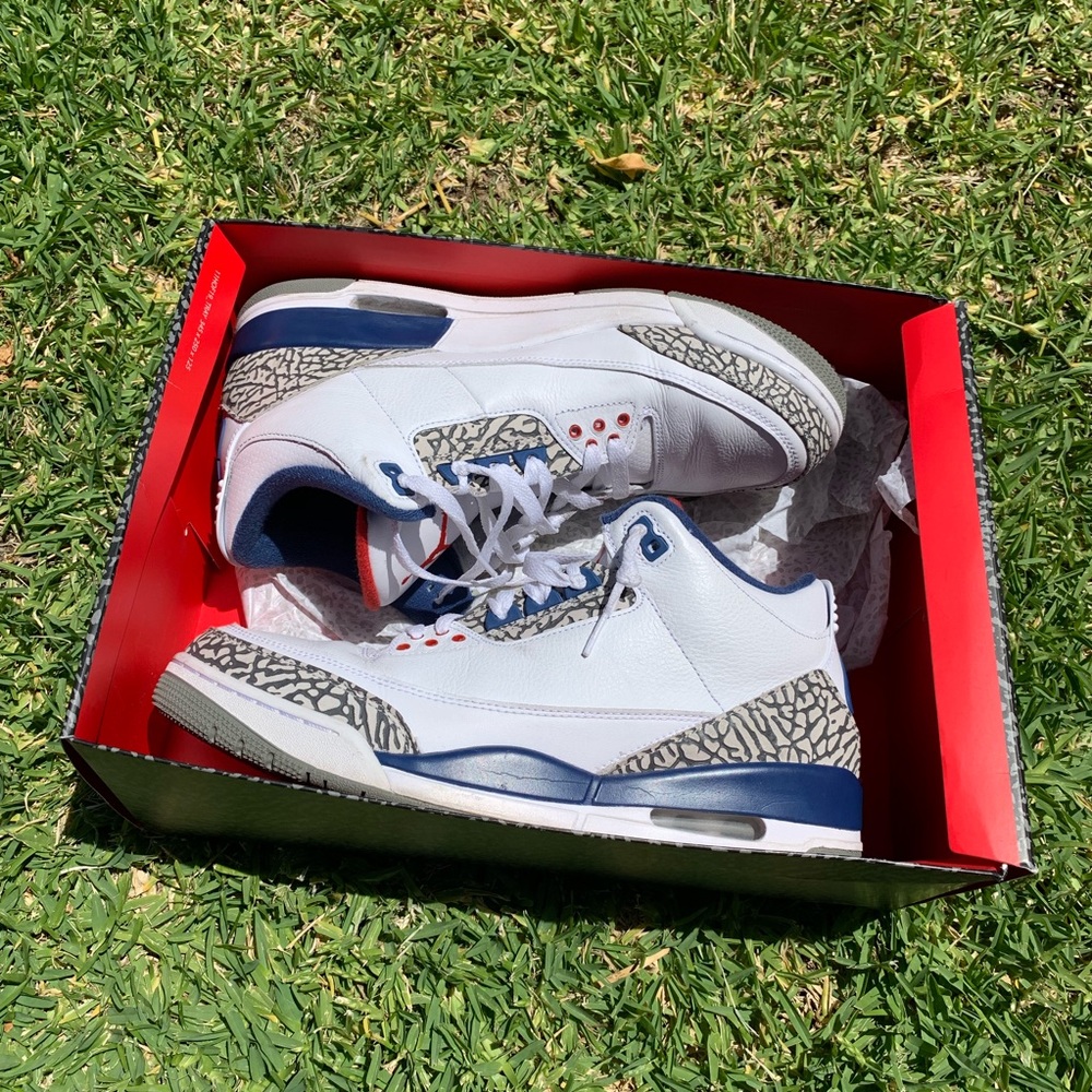 Jordan 3 true blue (2016)